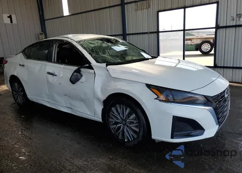 2025 Nissan Altima Sv z USA, uszkodzony, nr VIN 1N4BL4DV4SN400099